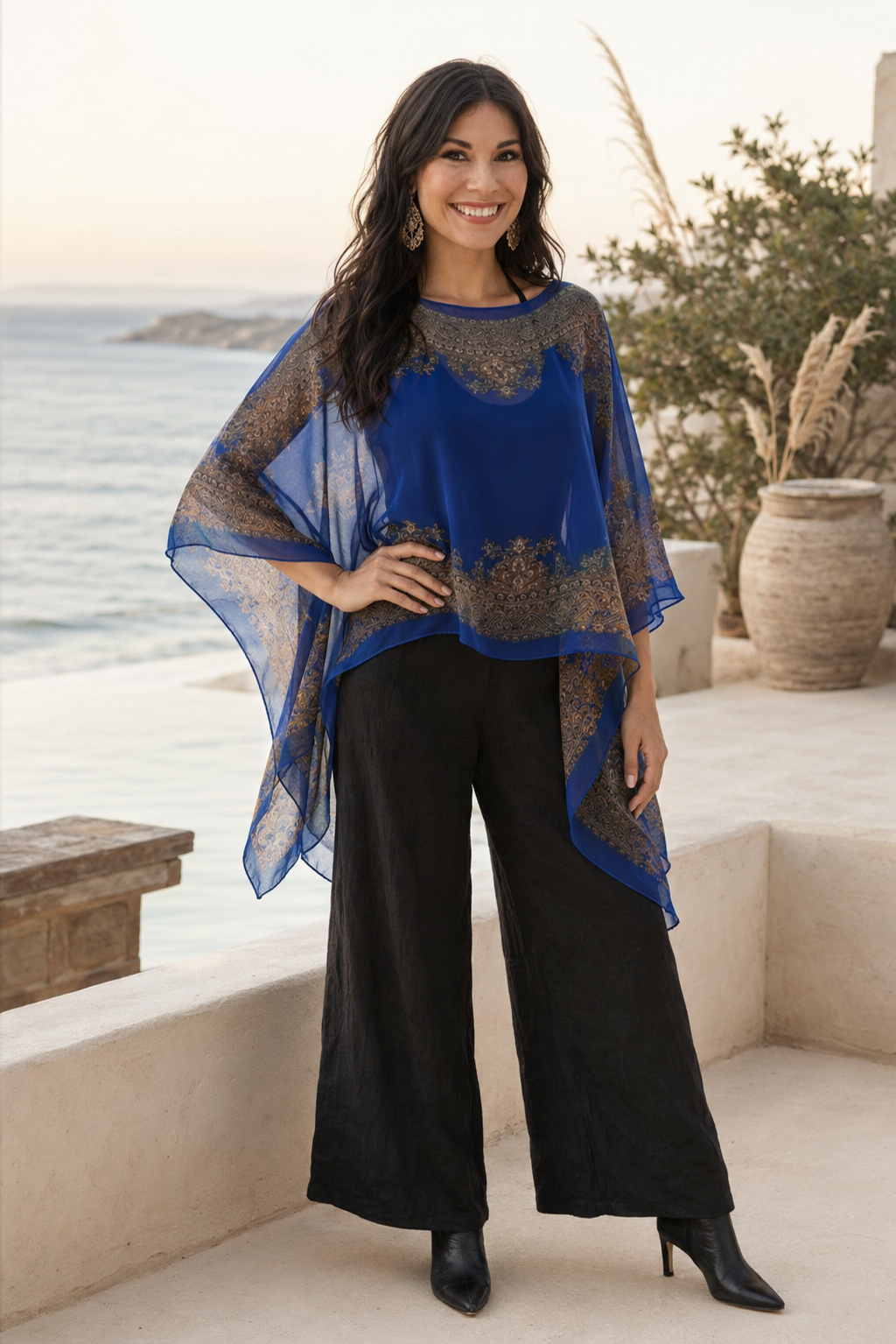 Poncho de Chiffon Paisley – Flujo Boho Etéreo