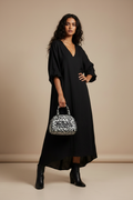 Von Dutch Black Boho Look 2
